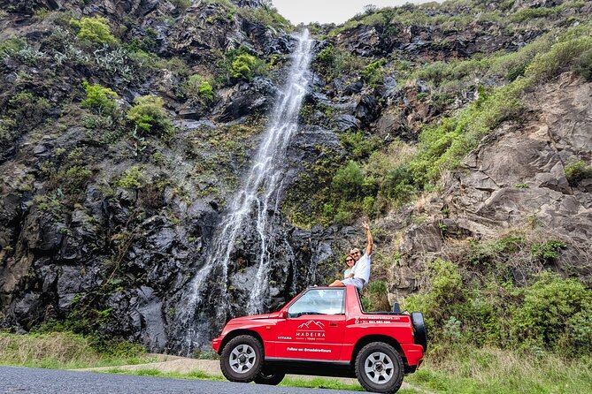 Mountain Wonders: Nuns Valley Half-day Private Tour - Stop 2: Pico dos Barcelos viewpoints at 355 meters