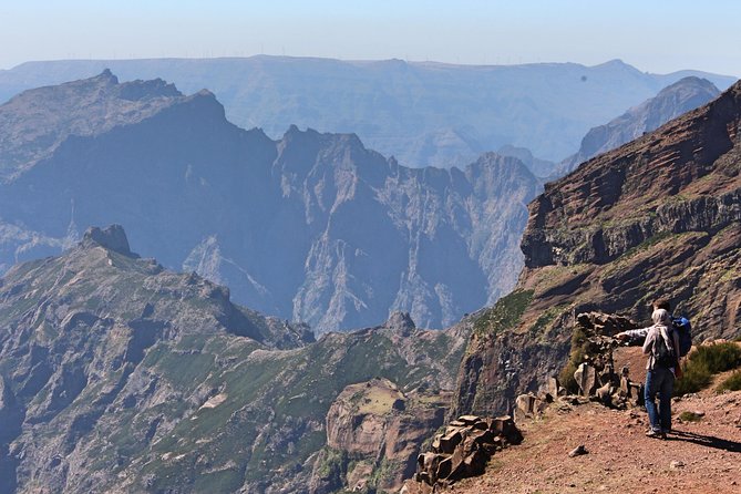 Pico do Areeiro to Pico Ruivo (PR 1) - Hiking Tour in Madeira - Getting from Funchal to Pico do Areeiro: pickup that actually matters