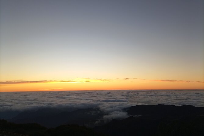 Pico do Areeiro to Pico Ruivo PR1 Private Hike - The Small Group Setup, Pickup, and Snacking Plan