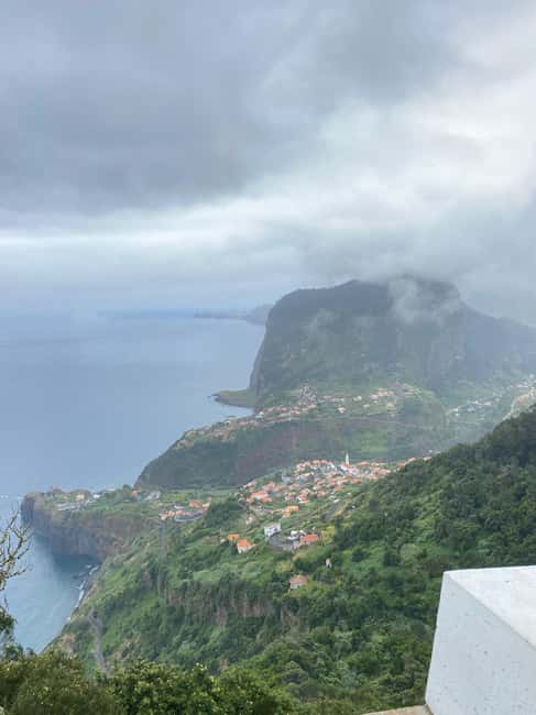 Pico do Areeiro to Ponta São Lourenço: East 4x4 Expedition - Key things I’d circle on your map