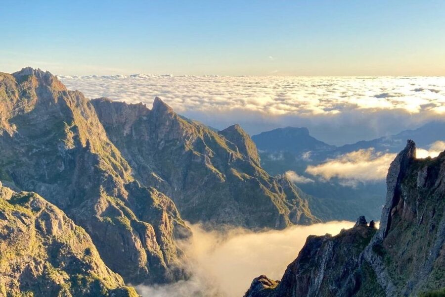 Pico Do Arieiro Pico Ruivo Sunrise or Morning Hike Transfers - Key things to know before you go