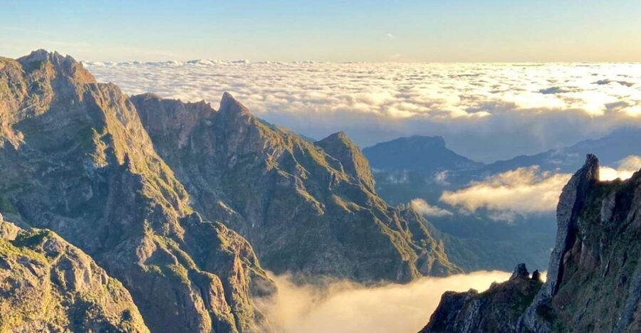 Pico Do Arieiro Pico Ruivo Sunrise or Morning Hike Transfers - The pickup plan: starting before dawn without losing your day