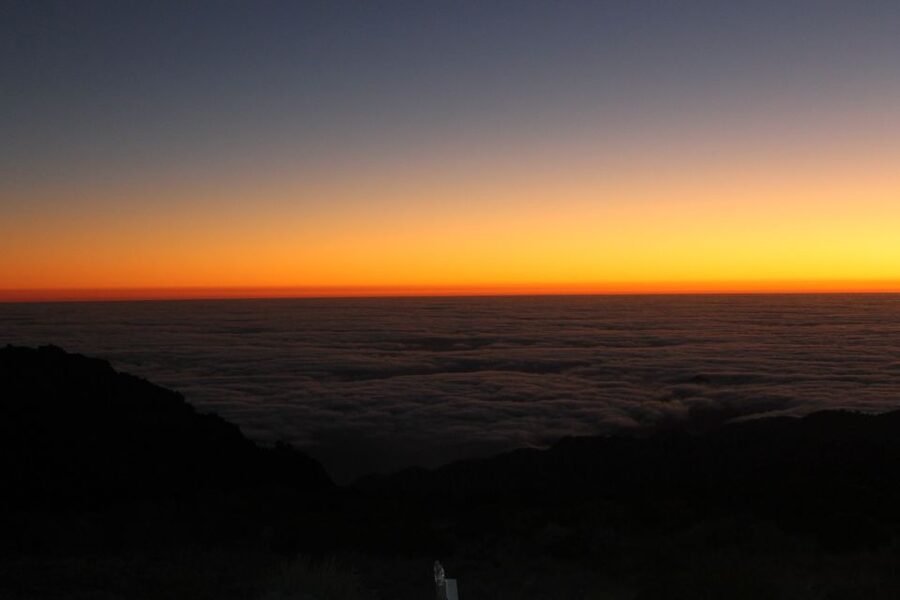 Pico do Arieiro: Private 4x4 Sunrise Trip with Hot Drinks - Key highlights to care about before you go