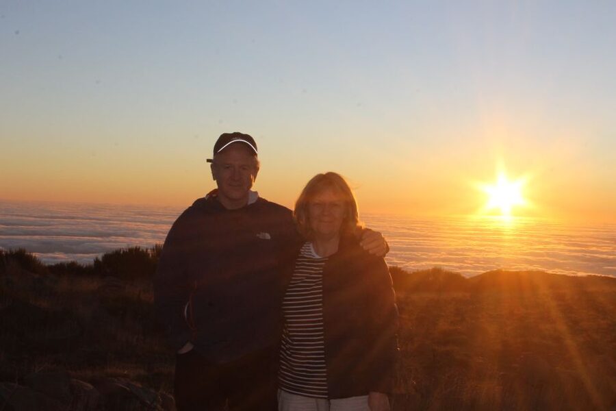 Pico do Arieiro: Private 4x4 Sunrise Trip with Hot Drinks - Hot drinks and a cold-weather setup you will actually use