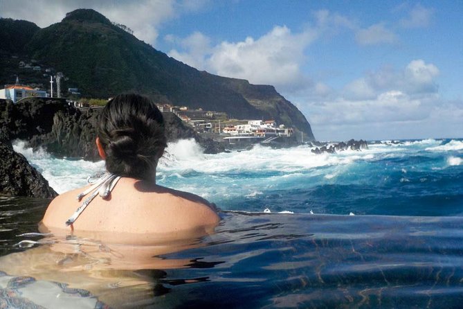 Porto Moniz - Natural Swimming Pools - Porto Moniz natural swimming pools: the main event, plan your timing