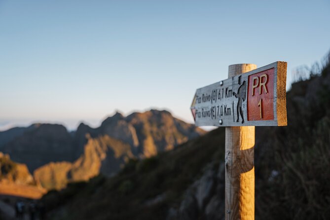 PR1 Pico do Arieiro Self-Guided Hiking Transfer (Morning slot) - Linking into Vereda do Burro (PR3): downhill comfort, 7.3 km later