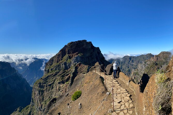 PR1 Sunrise Pico do Arieiro Self-Guided Hiking Transfer - Who This Hike Is Best For