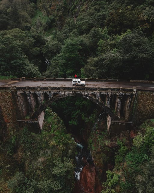Priv. East: 4x4 Tour|Pico do Areeiro|Santana Typical Houses| - Porto da Cruz Parish and the Old RUM Connection