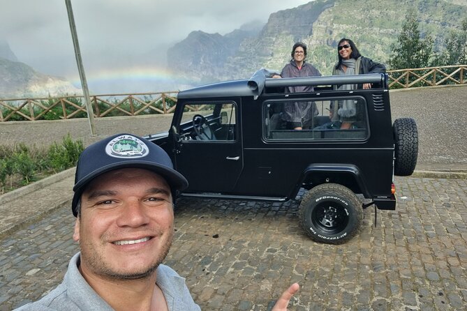Private 4x4 Jeep Full Day Porto Moniz or Santana - East route highlights: Pico do Areeiro, Ribeiro Frio, Santana culture stops