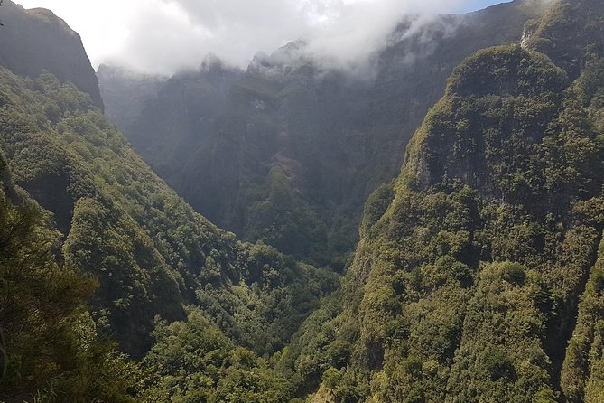 Private Guided Walk Levada Caldeirao Verde - From Queimadas to the waterfall: a clear sense of the route