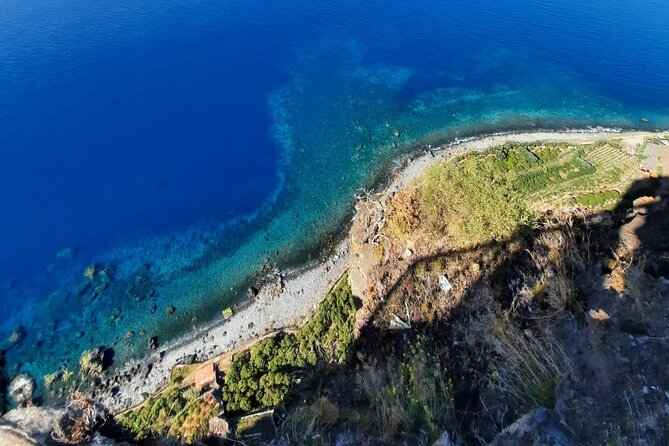 Private Jeep Tour up to 3 People: Amazing West Natural Pools - Cascata dos Anjos waterfall viewing, ocean-facing and very photo-friendly