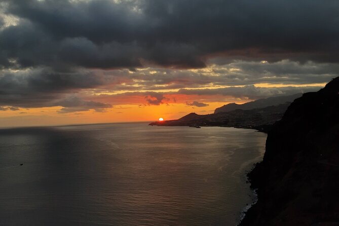 Private Madeira Sunset Cristo Rei Tour - What to bring for this sunset viewpoint (and what to expect)