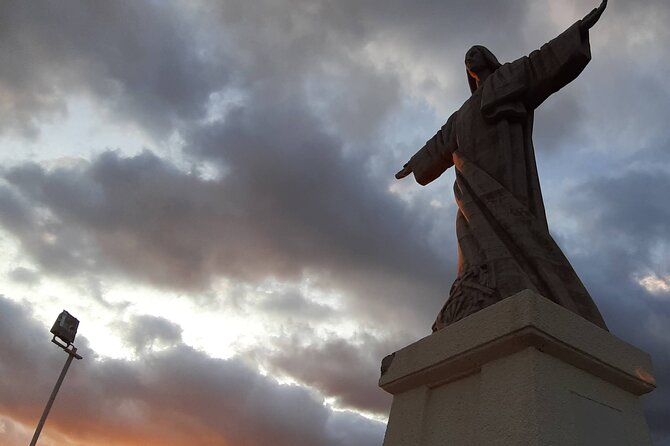 Private Madeira Sunset Cristo Rei Tour - Your 3-hour flow: pickup, Garajau, and a calm evening return