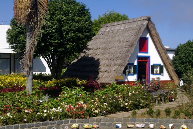 Private Madeira tour 8 people - What You’ll See on Route: Scenery Stops and Food Breaks