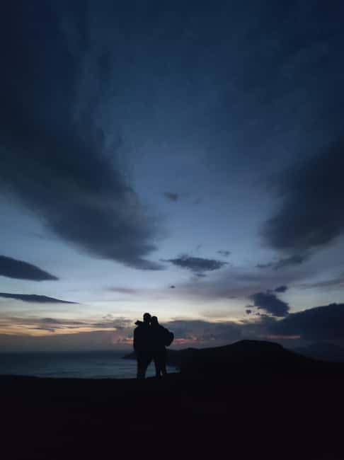 Private Sunset Hike to Pico Ruivo - Watching the clouds and sunset from the highest point on Madeira