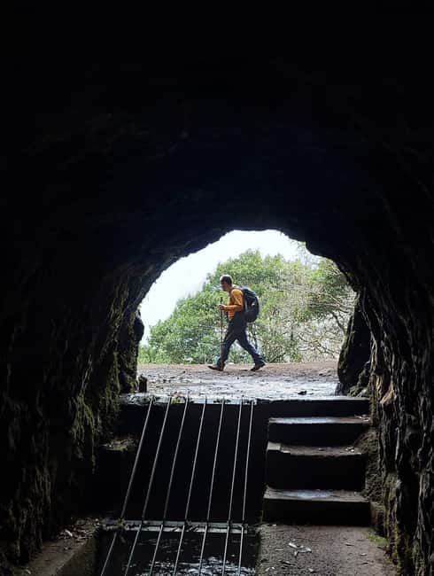 Private Sunset Hike to Pico Ruivo - Guide quality: what you gain from a certified mountain guide