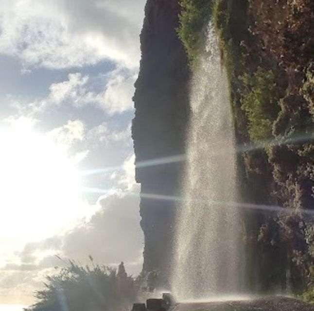 Private Swing Special place w/ Wine and Fruits 4x4 jipe tour - Price and Value: What $365 for Up to 6 Really Buys