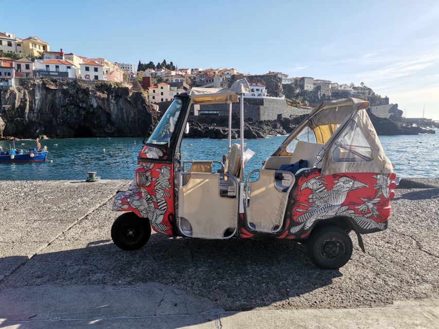 Private tour:Câmara de Lobos Churchill Bay Guided Tuk Tuk - Câmara de Lobos: The Fishing Village With Churchill in the Background