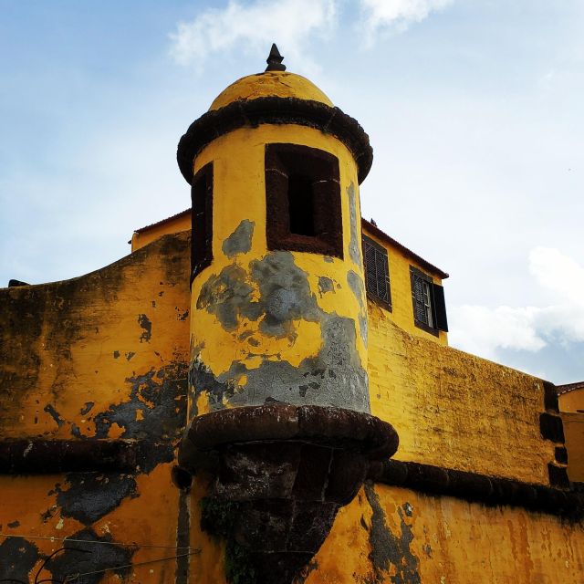 Private Tour:Historical Old Town 1-Hour Tour by Tuk Tuk - Guide Quality: Friendly, Funny, and Actually Useful
