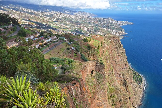 Private Tour Skywalk and Valley of the Nuns - Cabo Girao Skywalk: The 580m Glass-Floor Stop