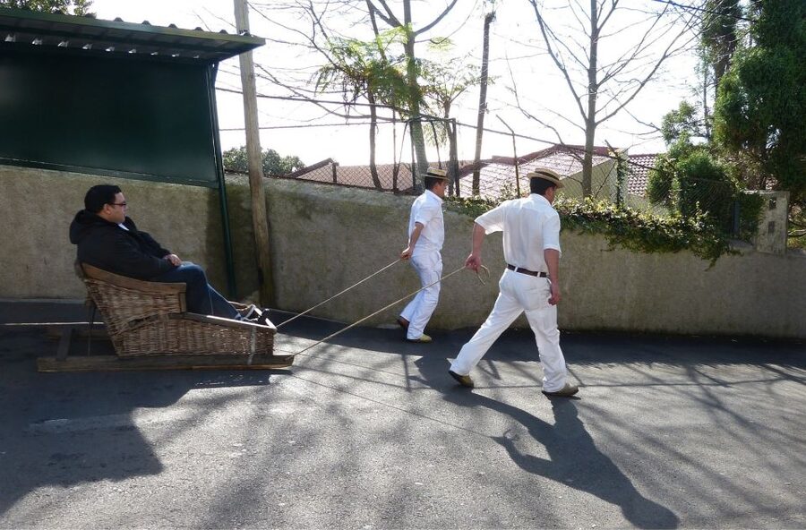 Private tour:Tuk Tuk Ride to Monte Funchal Toboggans - Monte Church: the quick cultural pause that adds meaning