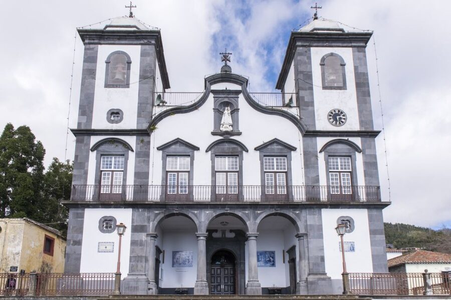 Private tour:Tuk Tuk Ride to Monte Funchal Toboggans - Who this tour suits best, plus the limits to know