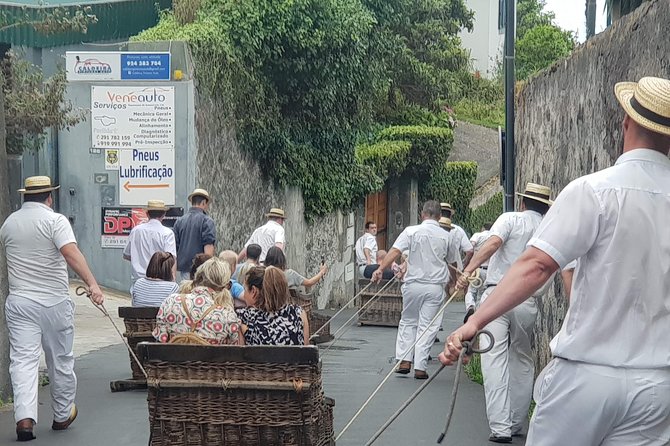 Private Tuk Tuk Tour to Old Town + Monte in Funchal - Paroquia de Nossa Senhora do Monte: a free hilltop reset