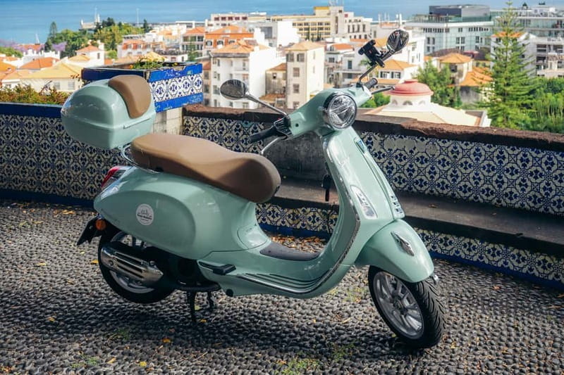 Private Vespa Tour Funchal & Câmara Lobos (3hrs) - What’s included, and why it matters on a scooter tour