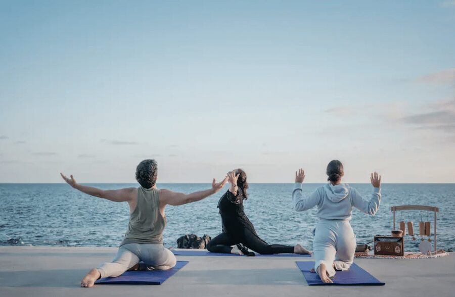 Private Yoga & Sound Bath by the Ocean - Relaxing to the waves: a natural soundtrack for letting go