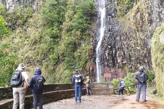 Rabaçal / 25 Fonts - Entering The 25 Fontes Trail: What You Actually Do on the Walk