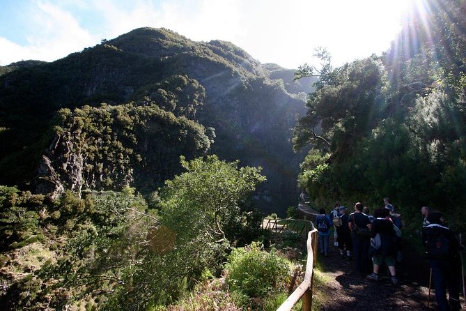 Rabaçal - Levada das 25 Fontes - The heart of the day: PR6 25 Fontes and Levada do Risco