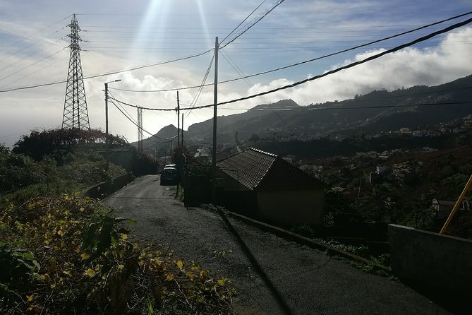 Real Life, Mountains & Sea Cliffs (Nun´s Valley View) - Half Day 4x4 Tour - Starting in Funchal, then aiming straight at panoramic Madeira