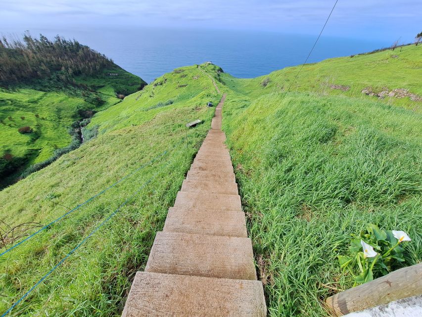 South Madeira: breathtaking coastal trip incl. Porto Moniz. - Ponta do Sol: sea cliffs, pretty town edges, and that art deco cinema