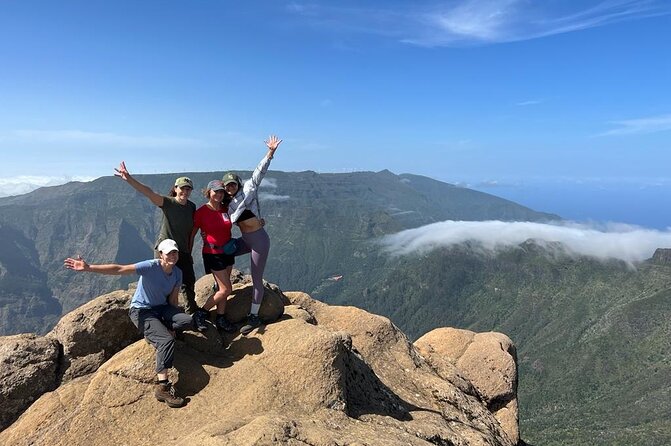 Sunrise & Hike : Pico do Areeiro to Pico Ruivo - Private Guided - Key things to know before you go