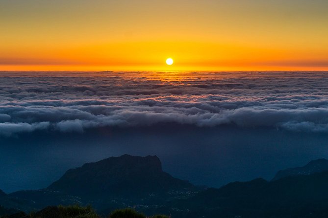 Sunrise Tour @ Pico Do Areiro | Half Day 4x4 Tour - Should you book Sunrise Tour @ Pico do Arieiro?