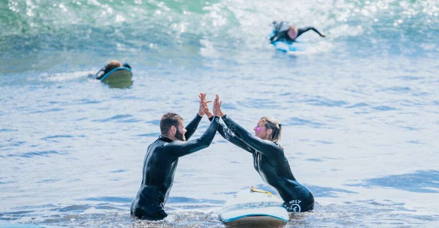 Surf lesson in Madeira - In the water 1.5 to 2 hours: what you actually do during the lesson