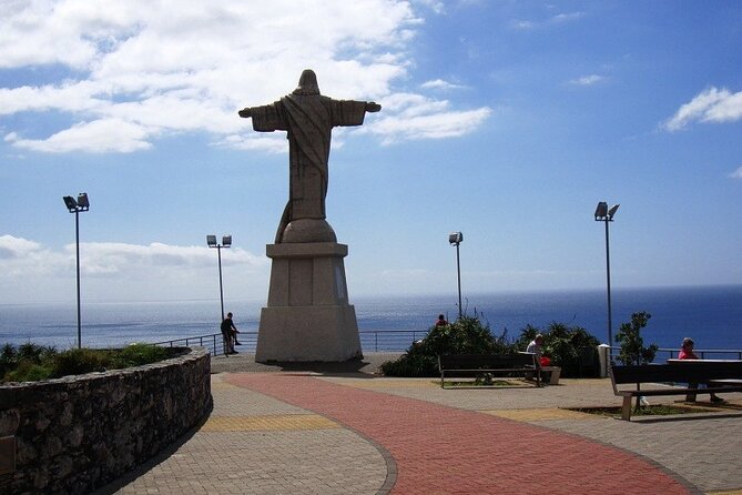 The amazing Pico do arieiro sunrise, sky walk and fishing village - Jose’s island know-how, and how weather changes the plan