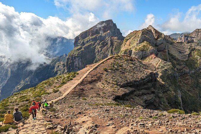 The Fabulous Pico do Arieiro: Half-day Private Tour - Pickup and getting to the good parts of Madeira