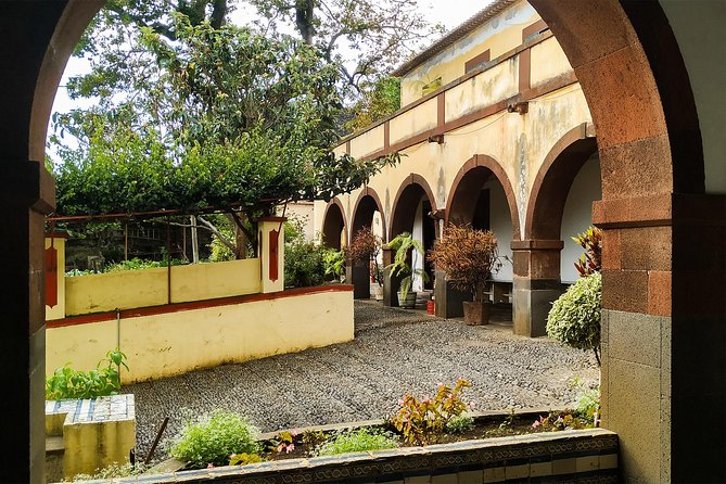 The Mysteries of Funchal Walking Tour - Stop 4: Colegio dos Jesuitas do Funchal, Centuries Of Change In One Building