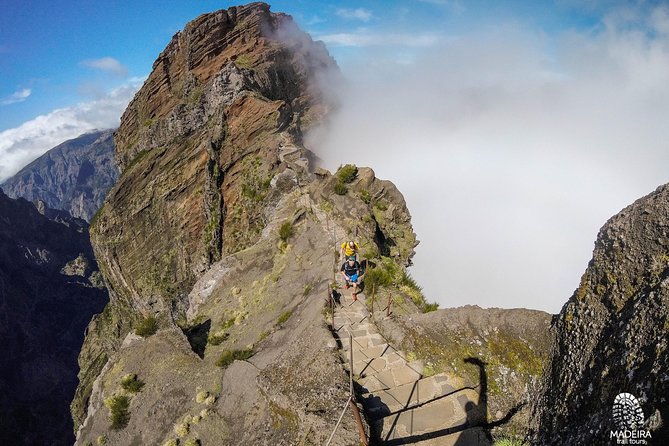 The Peaks Quest Running Tour (Moderate-Hard) - Route Overview: Pico Areeiro, Pico das Torres Tunnels, and the Climb to Pico Ruivo