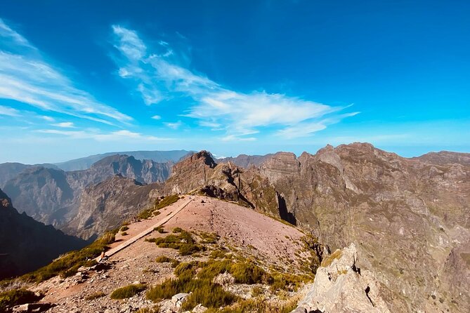 Transfer from Achada do Teixeira to Pico do Arieiro - The drive up: Santana, Ribeiro Frio, and Poiso on the way to Pico do Arieiro
