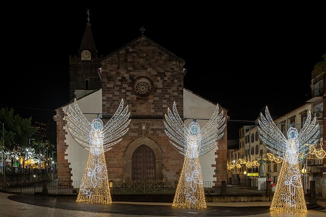 Tuk Tuk Funchal Magic Christmas Lights - Stop-by-stop: what you will see and why it works at night