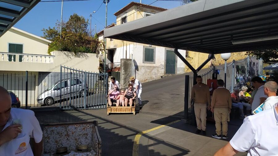 Tuk Tuk Monte Toboggan - Madeira Island - Timing tips so this fits your Madeira day
