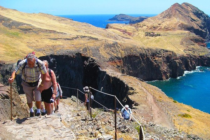 Vereda da Ponta de São Lourenço Trail Walking Tour - Rain or shine: staying comfortable without overpacking