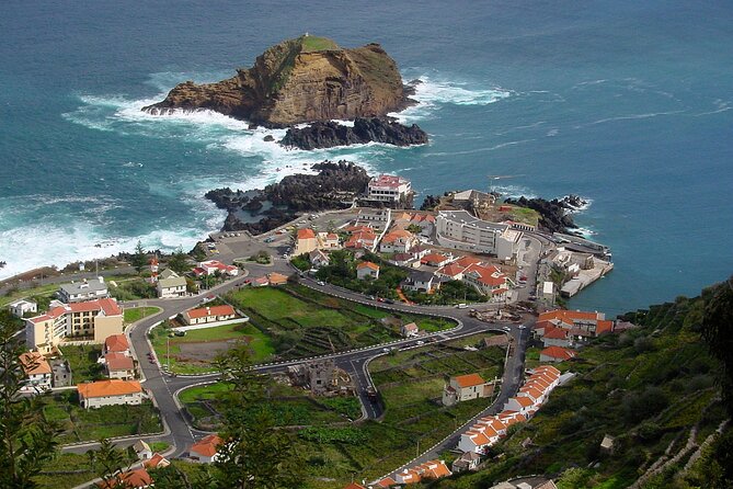 West of Madeira Tour - Porto Moniz natural pools, the best longer break