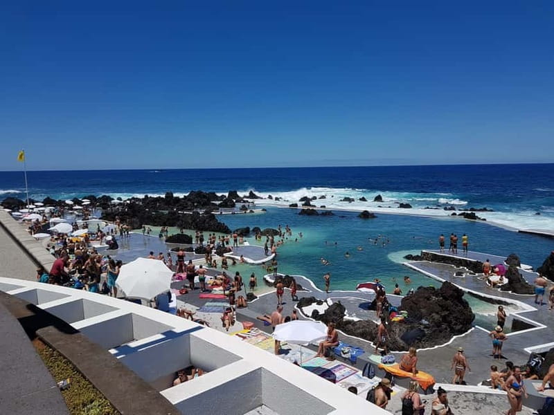 Western Madeira: Private Island Tour - Câmara de Lobos, then Cabo Girão: the big first wow